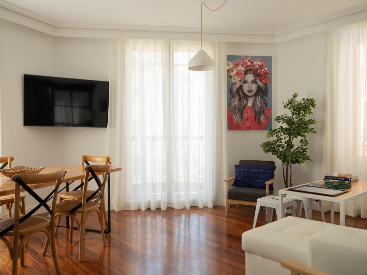 Slow Suites Sol Madrid Luaran gambar
